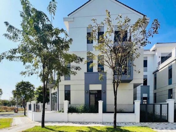 Bán Nhà Phố Căn Góc The Suite Aqua City